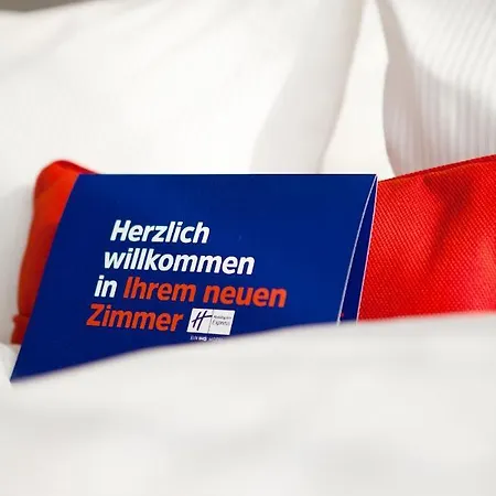 Express - By Ihg Hotell 3*