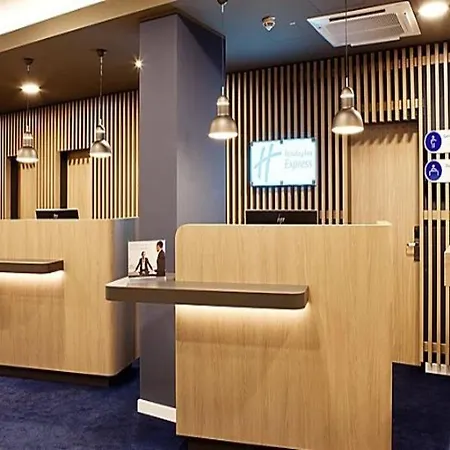 Express - By Ihg 3*