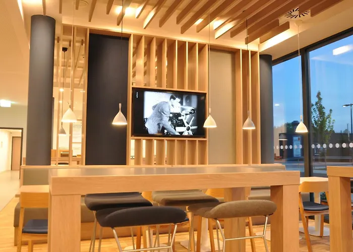 Express - By Ihg Hotel