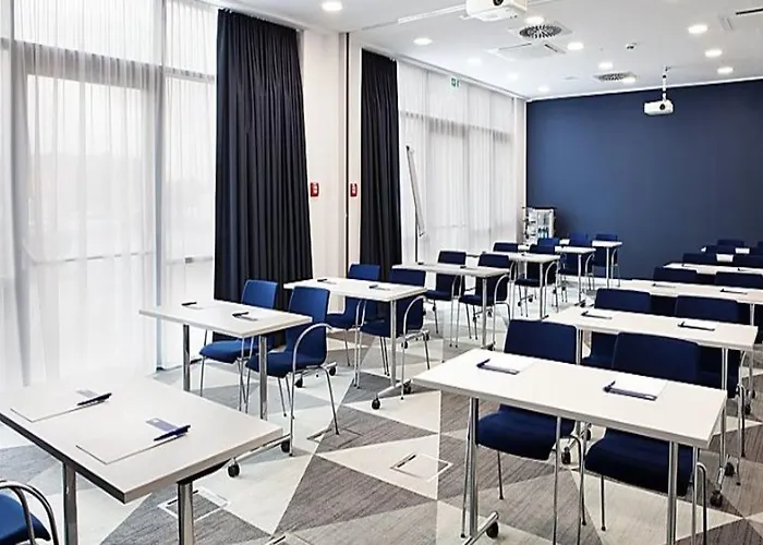 Express - By Ihg Sindelfingen