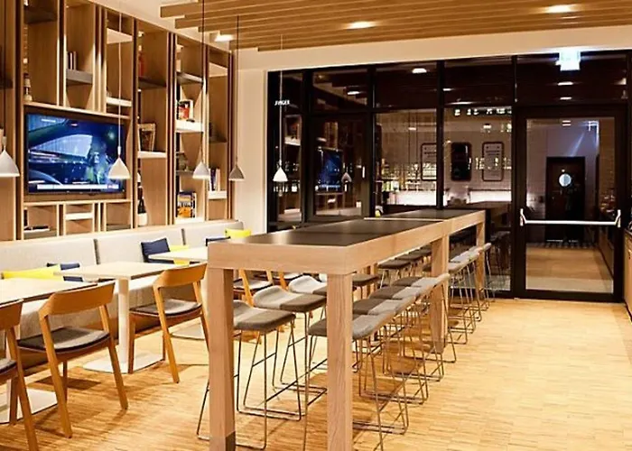 Express - By Ihg Hotel